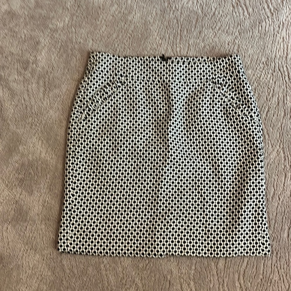 Loft skirt